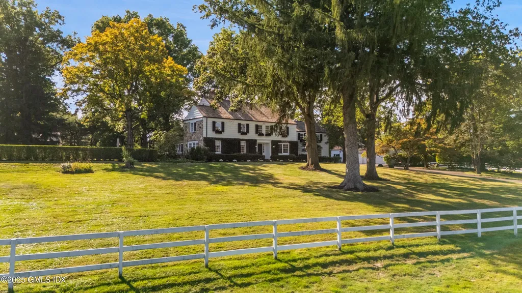 508 Round Hill Road Greenwich CT 06831