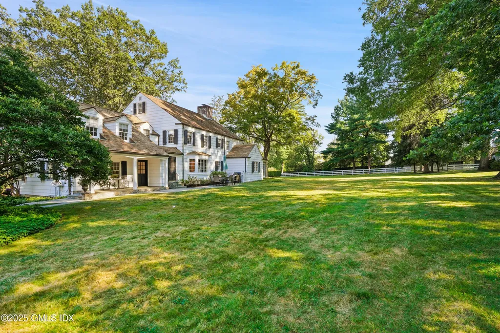 508 Round Hill Road Greenwich CT 06831