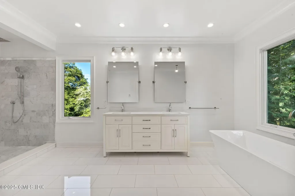 22 Carleton Street Greenwich CT 06830