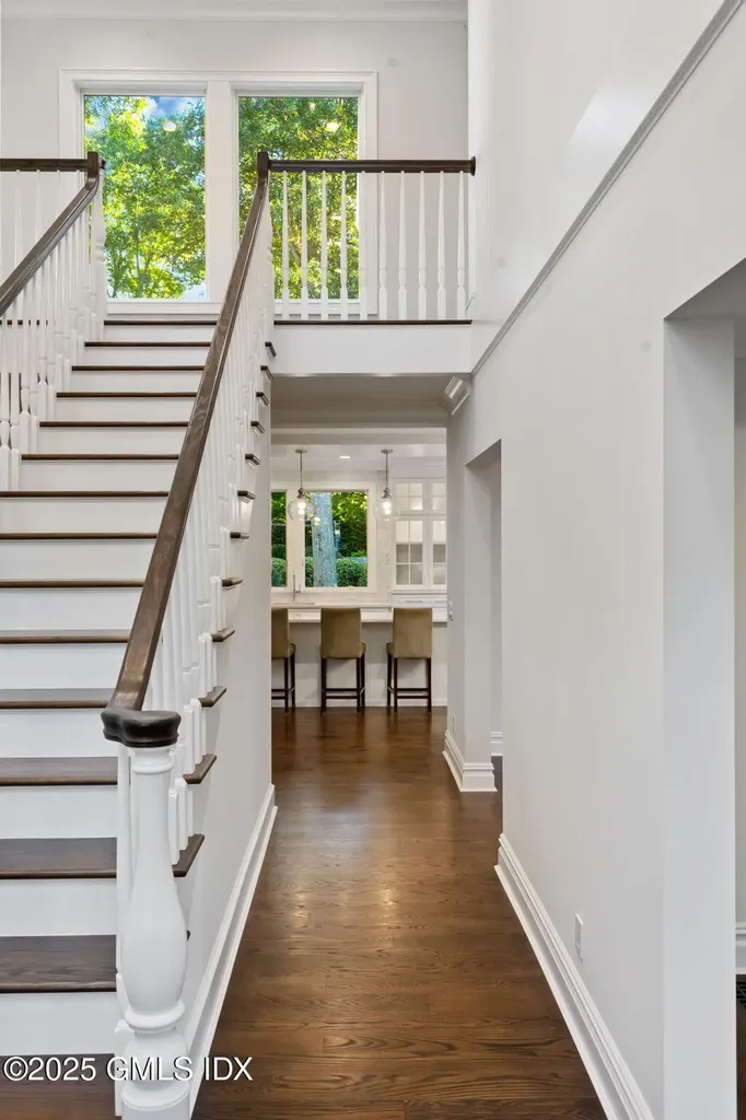 22 Carleton Street Greenwich CT 06830