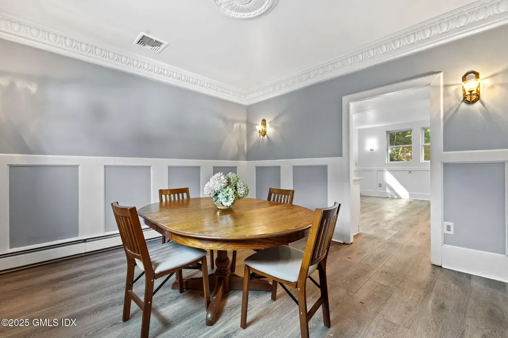 75 Ritch Avenue Greenwich CT 06830