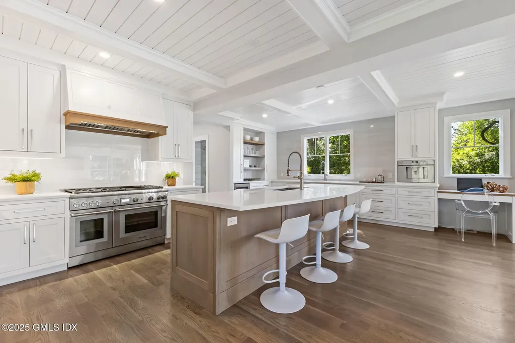 8 Park Avenue Old Greenwich CT 06870