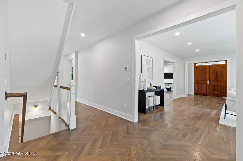 8 Park Avenue Old Greenwich CT 06870