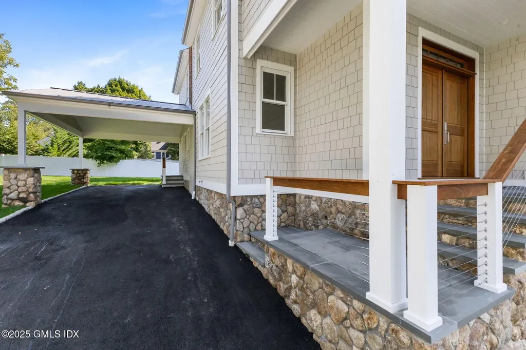 8 Park Avenue Old Greenwich CT 06870