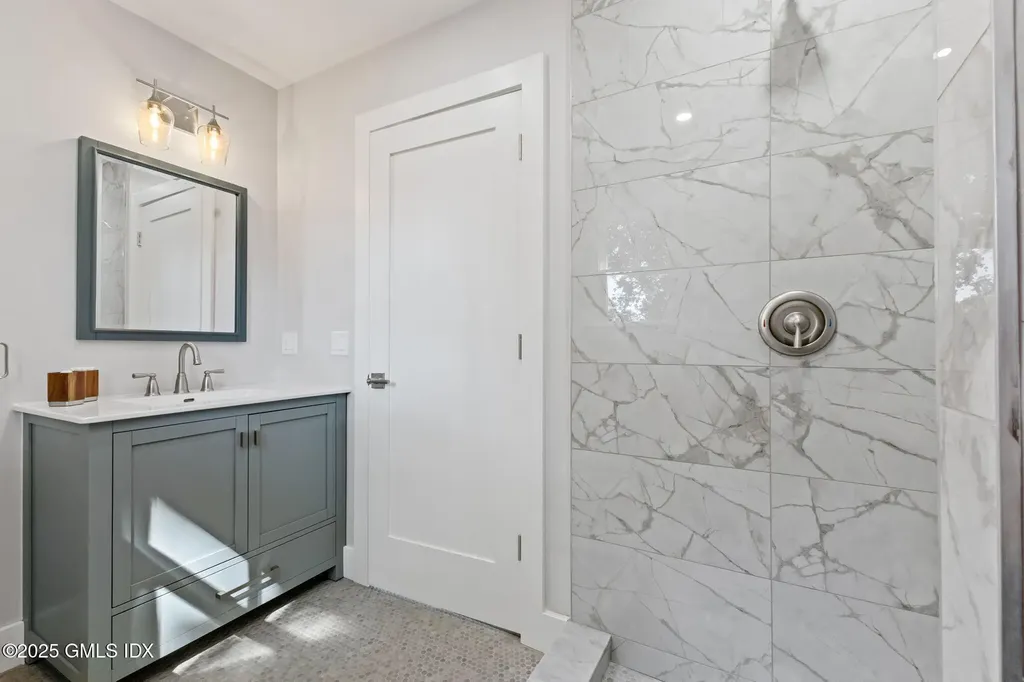 8 Park Avenue Old Greenwich CT 06870