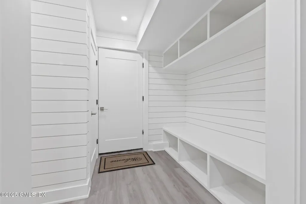 8 Park Avenue Old Greenwich CT 06870