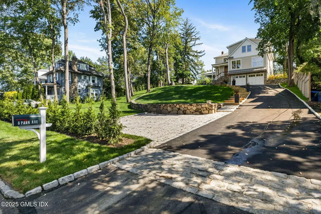 8 Park Avenue Old Greenwich CT 06870