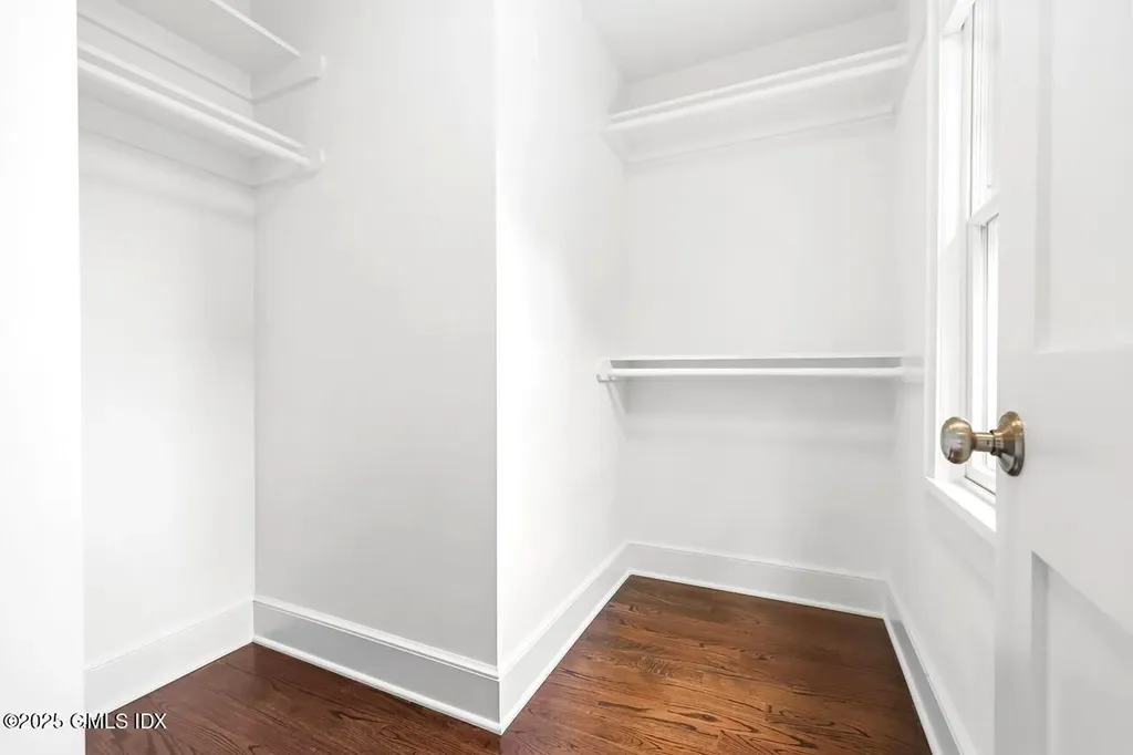 2 Sound View Terrace Greenwich CT 06830