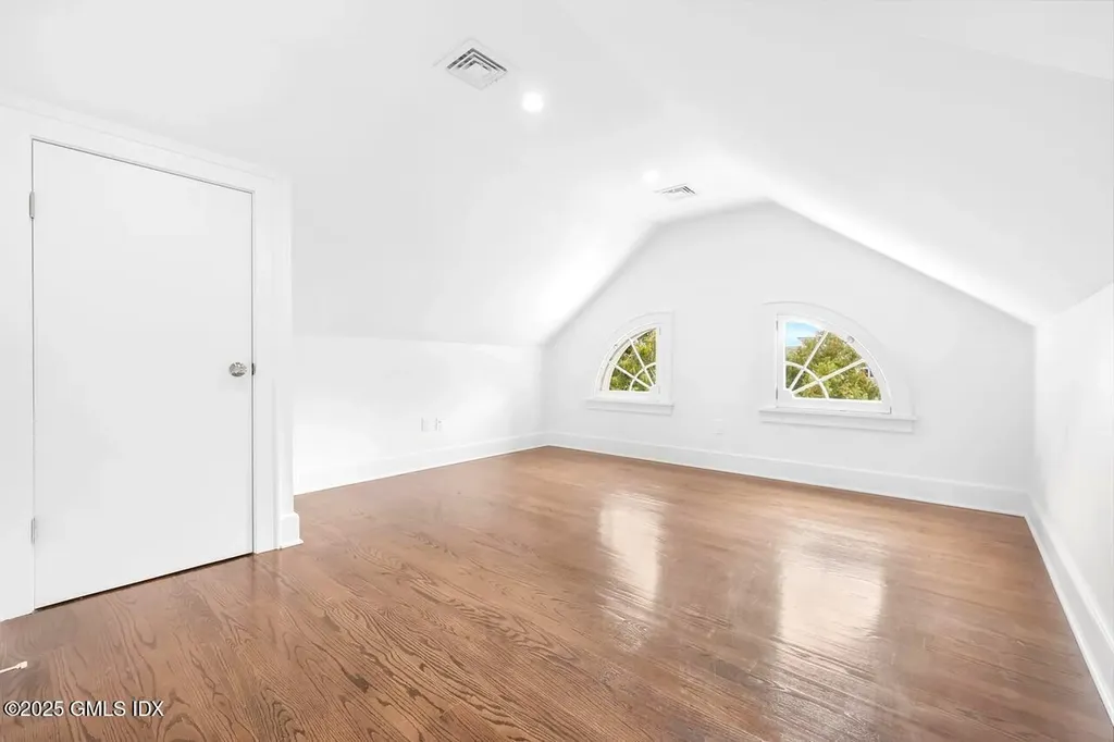 2 Sound View Terrace Greenwich CT 06830