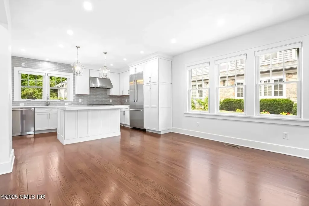 2 Sound View Terrace Greenwich CT 06830