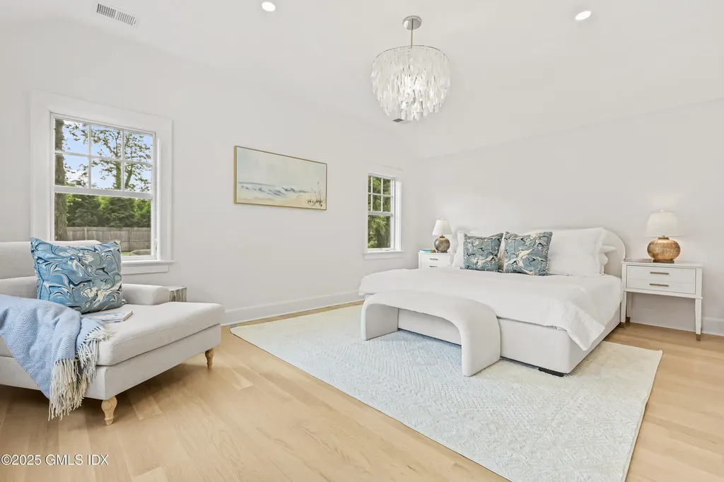 20 Center Drive Old Greenwich CT 06870