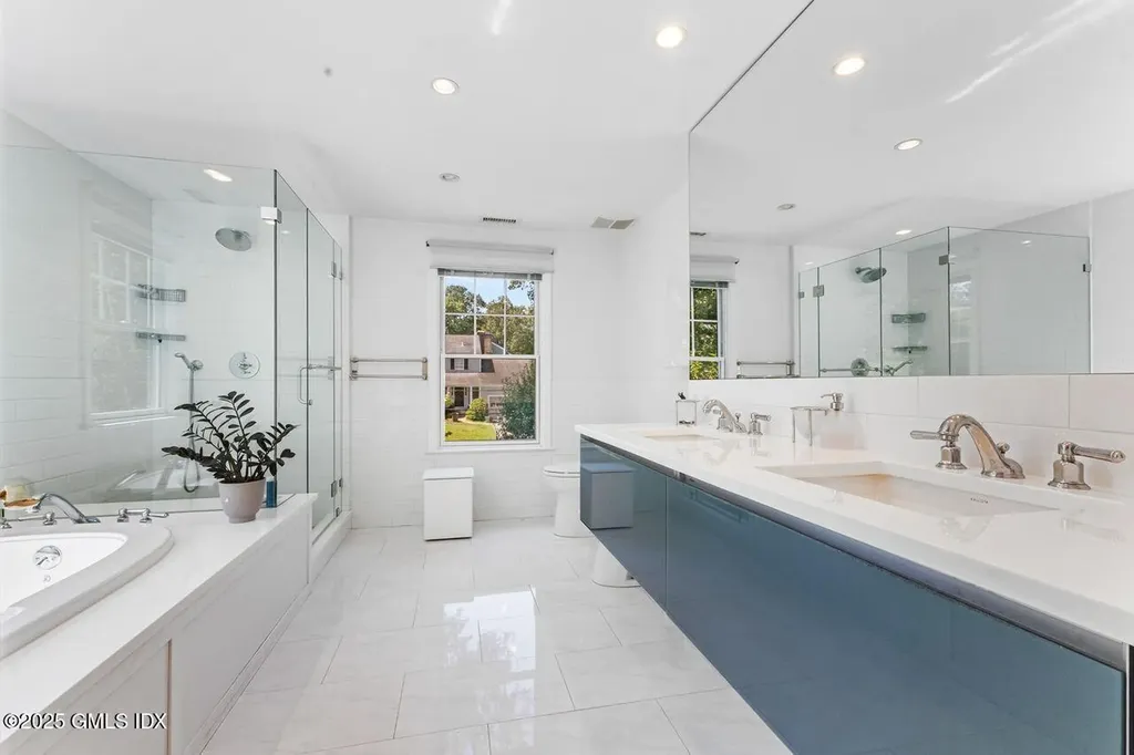 6 Fox Hollow Lane Cos Cob CT 06807