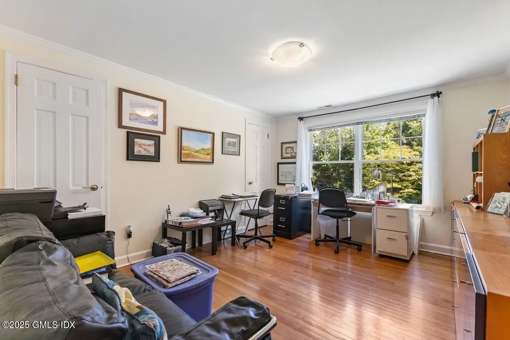 6 Fox Hollow Lane Cos Cob CT 06807