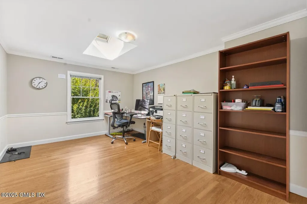 6 Fox Hollow Lane Cos Cob CT 06807