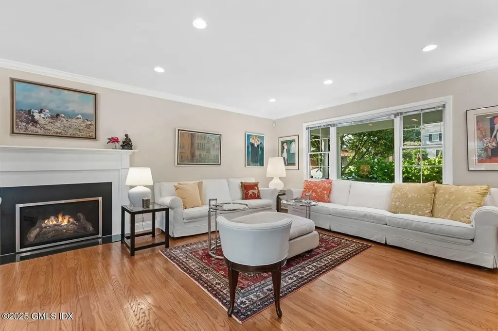 6 Fox Hollow Lane Cos Cob CT 06807