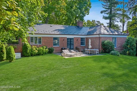 30 Field Point Drive Greenwich CT 06830