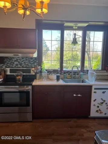 30 Field Point Drive Greenwich CT 06830