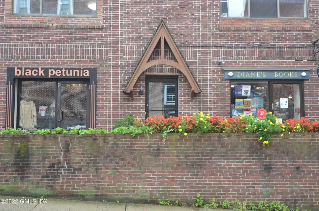 8 Grigg Street Greenwich CT 06830