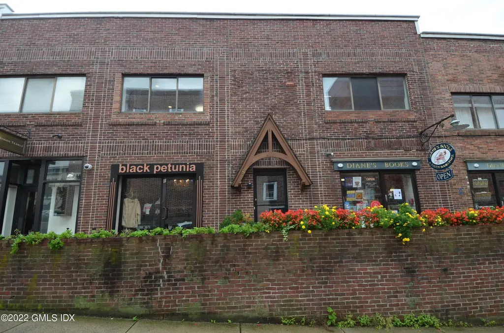 8 Grigg Street Greenwich CT 06830