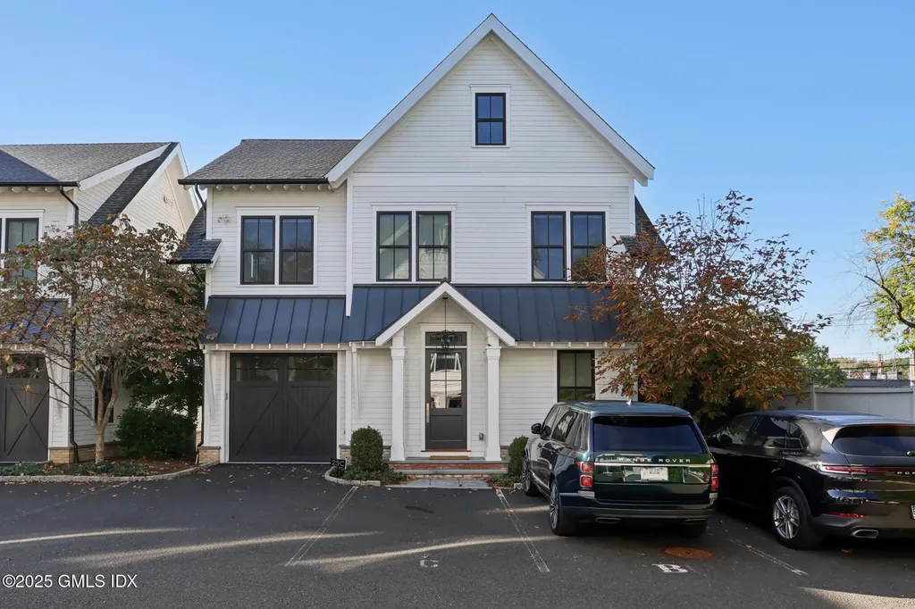 25 Woodland Drive Greenwich CT 06830