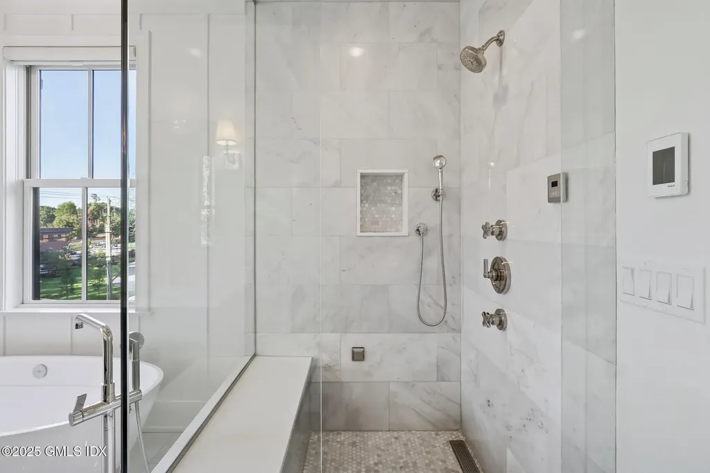 25 Woodland Drive Greenwich CT 06830