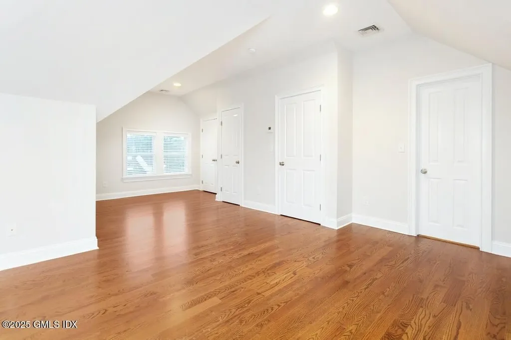 1157 Hope Street Stamford CT 06907