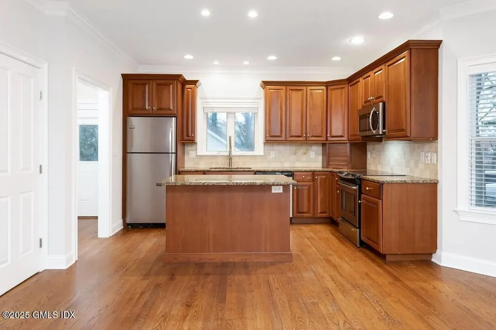 1157 Hope Street Stamford CT 06907