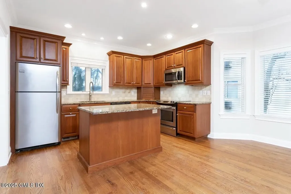 1157 Hope Street Stamford CT 06907