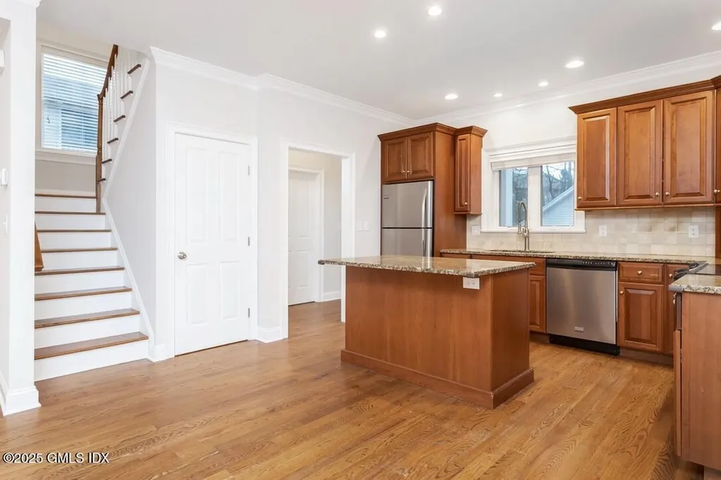 1157 Hope Street Stamford CT 06907