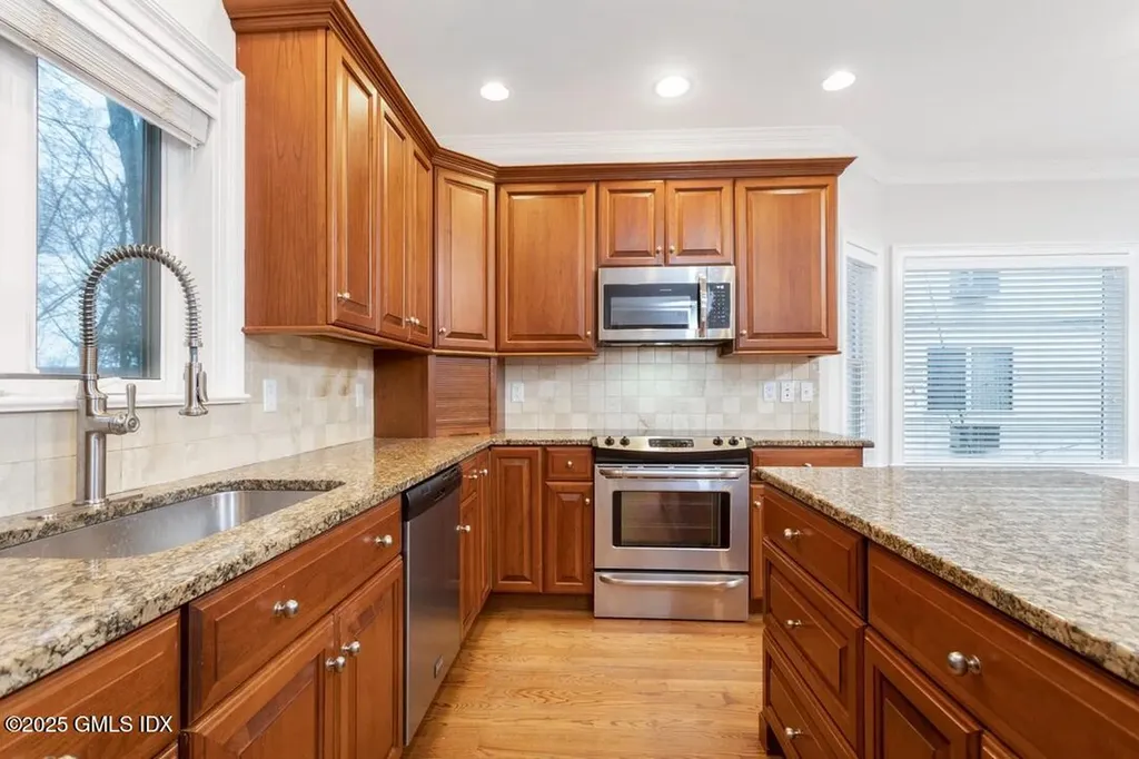 1157 Hope Street Stamford CT 06907