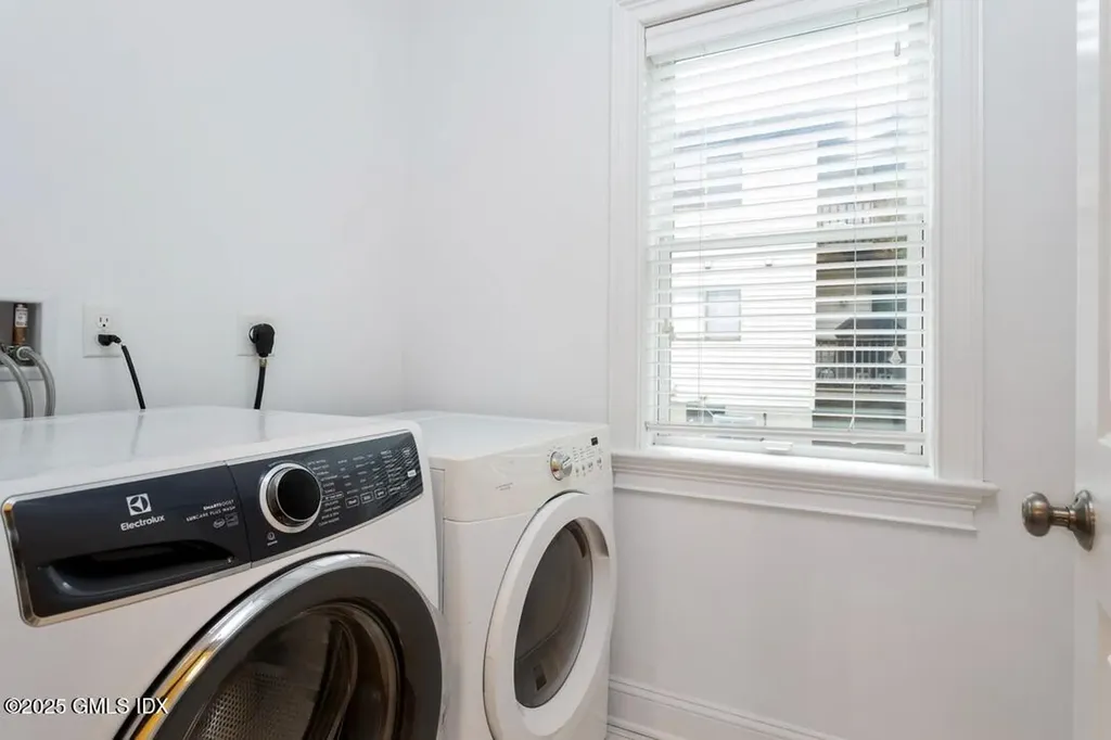 1157 Hope Street Stamford CT 06907