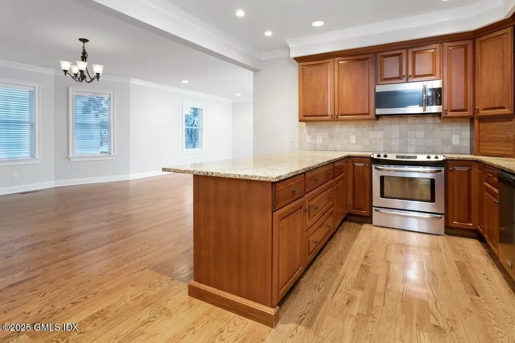 1157 Hope Street Stamford CT 06907