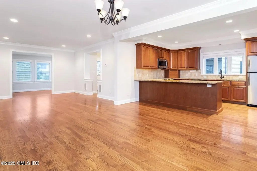 1157 Hope Street Stamford CT 06907