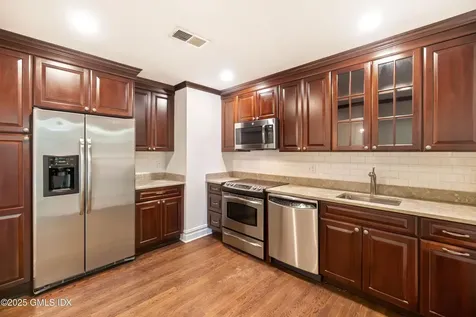 235 Weaver Street Greenwich CT 06831