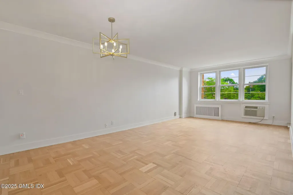 4 Putnam Hill Road Greenwich CT 06830