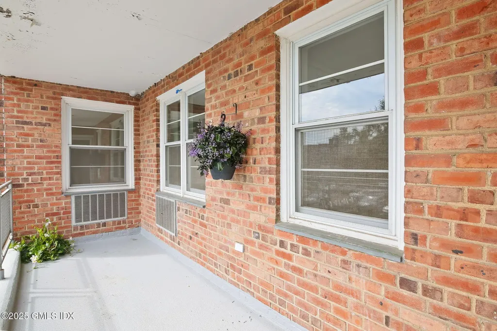 4 Putnam Hill Road Greenwich CT 06830