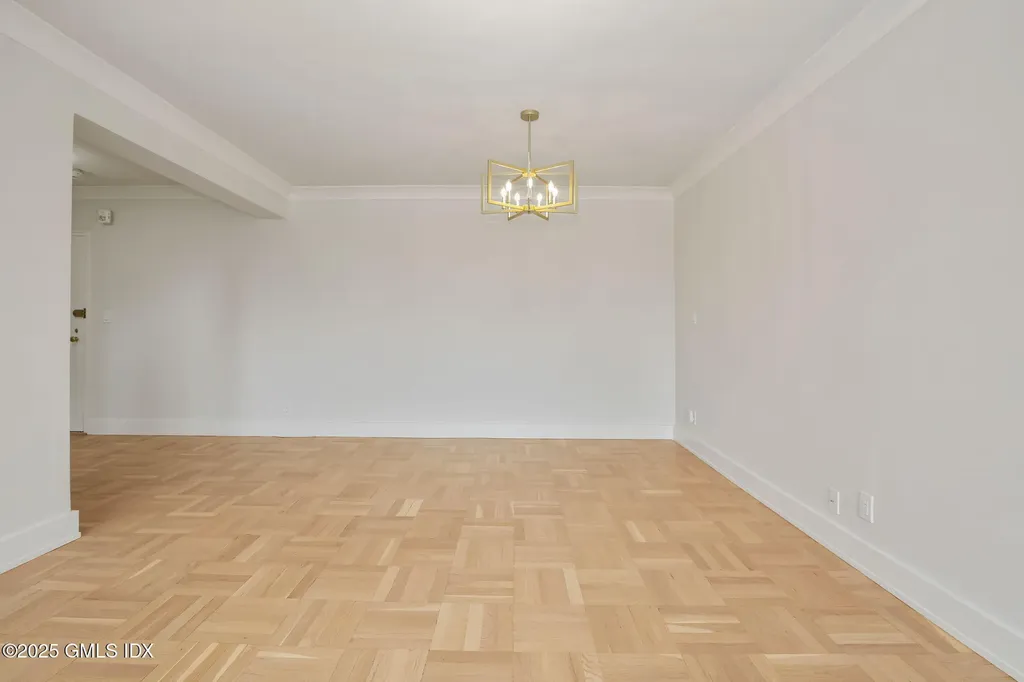 4 Putnam Hill Road Greenwich CT 06830