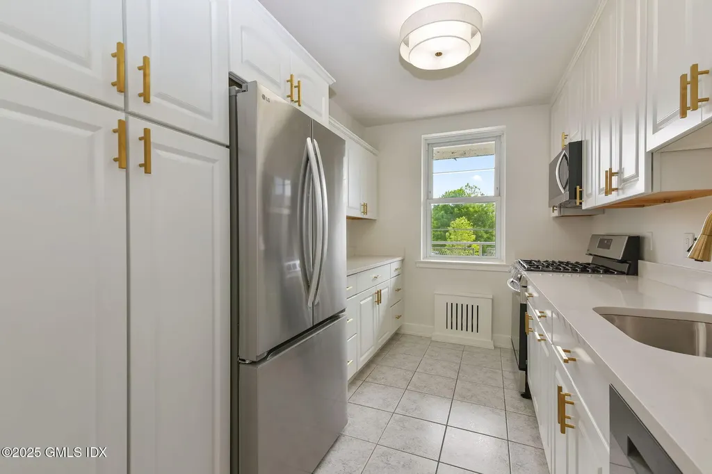 4 Putnam Hill Road Greenwich CT 06830