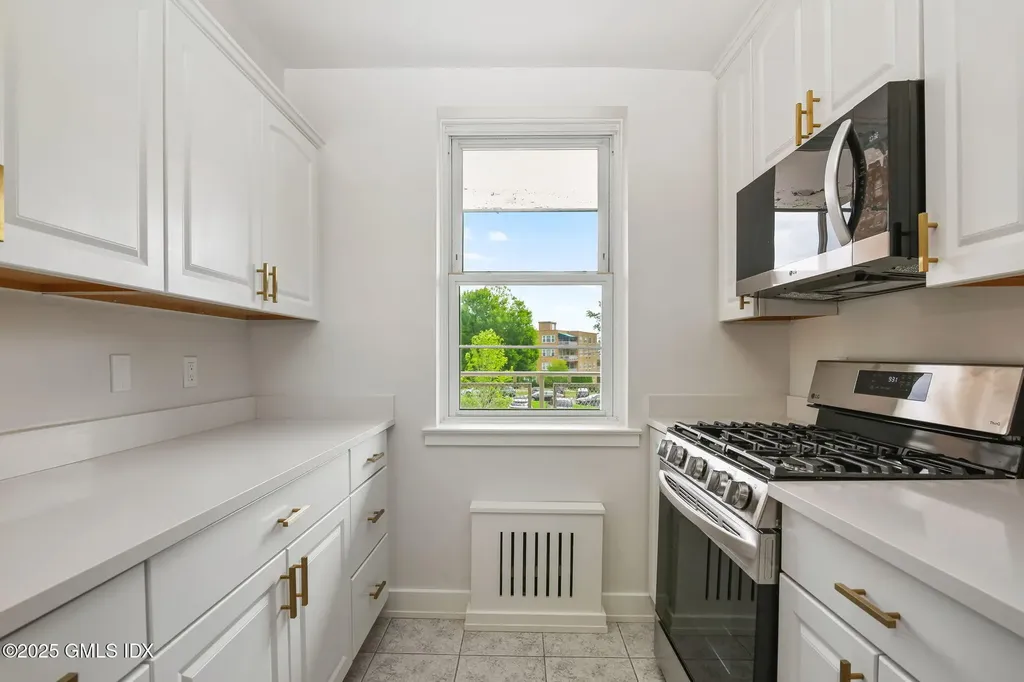 4 Putnam Hill Road Greenwich CT 06830