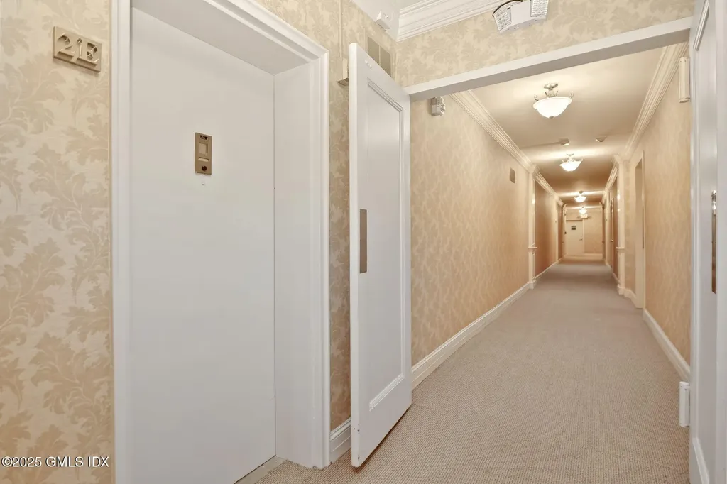 4 Putnam Hill Road Greenwich CT 06830