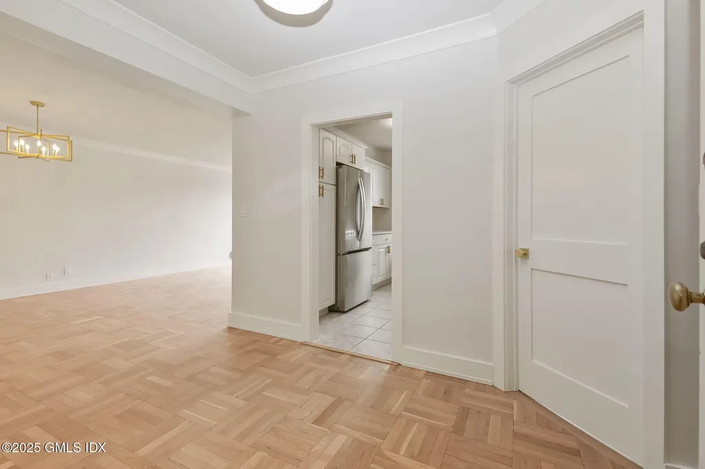 4 Putnam Hill Road Greenwich CT 06830