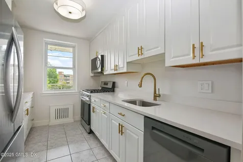 4 Putnam Hill Road Greenwich CT 06830