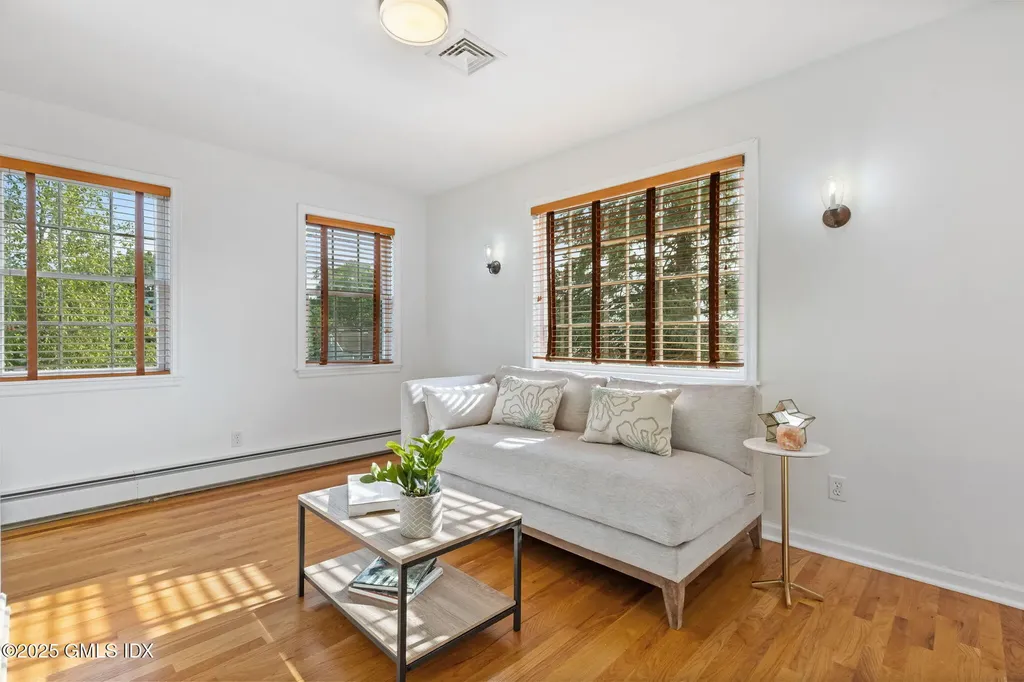 37 Miltiades Avenue Riverside CT 06878