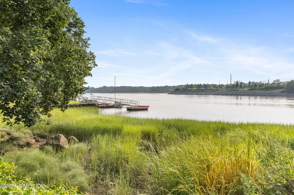 37 Miltiades Avenue Riverside CT 06878