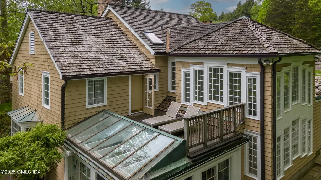 467 Laurel Road New Canaan CT 06840