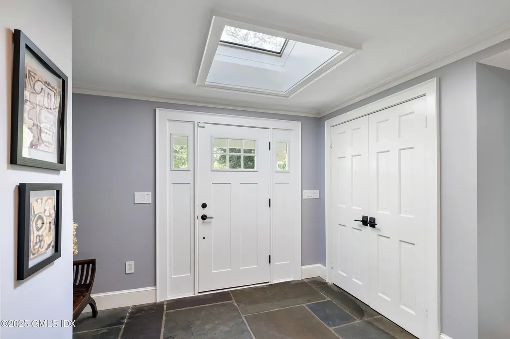 467 Laurel Road New Canaan CT 06840