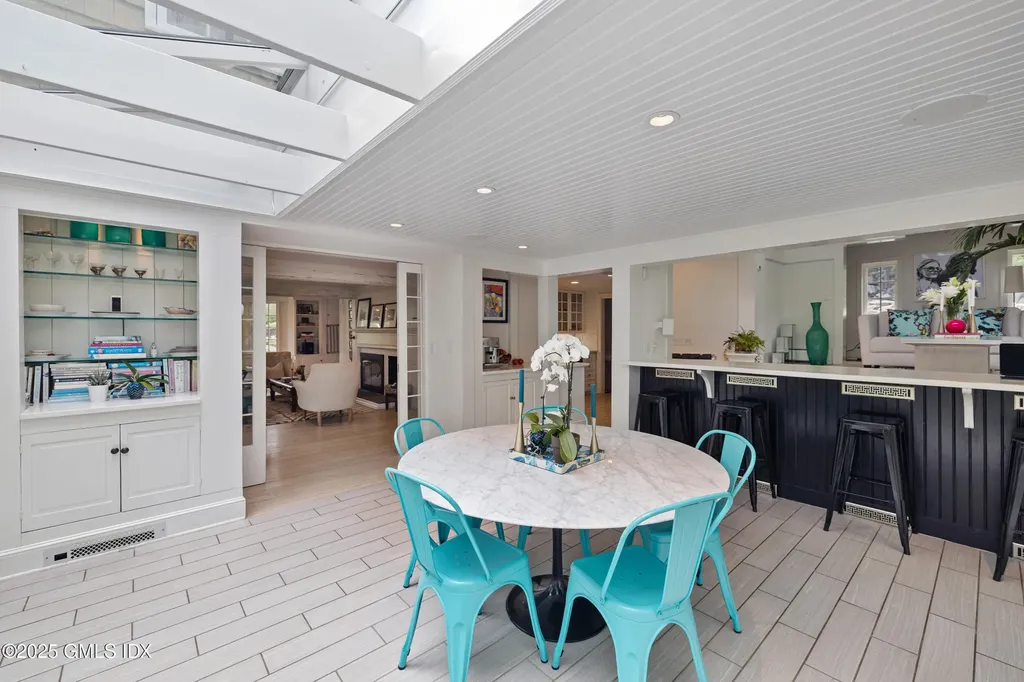 467 Laurel Road New Canaan CT 06840