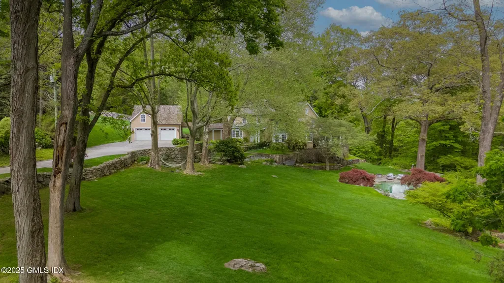 467 Laurel Road New Canaan CT 06840