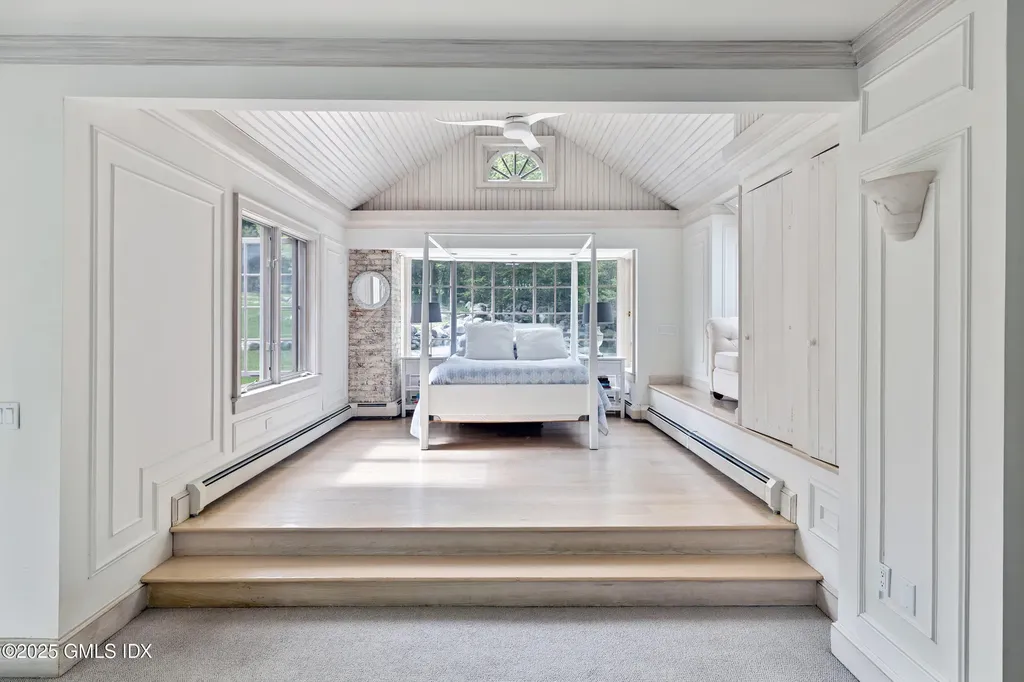 467 Laurel Road New Canaan CT 06840