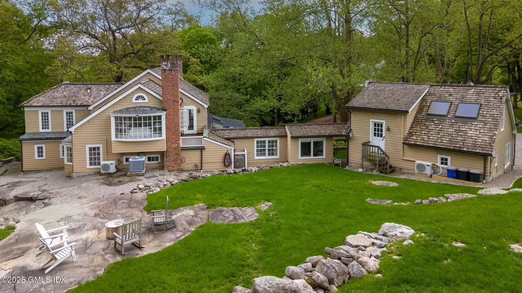 467 Laurel Road New Canaan CT 06840